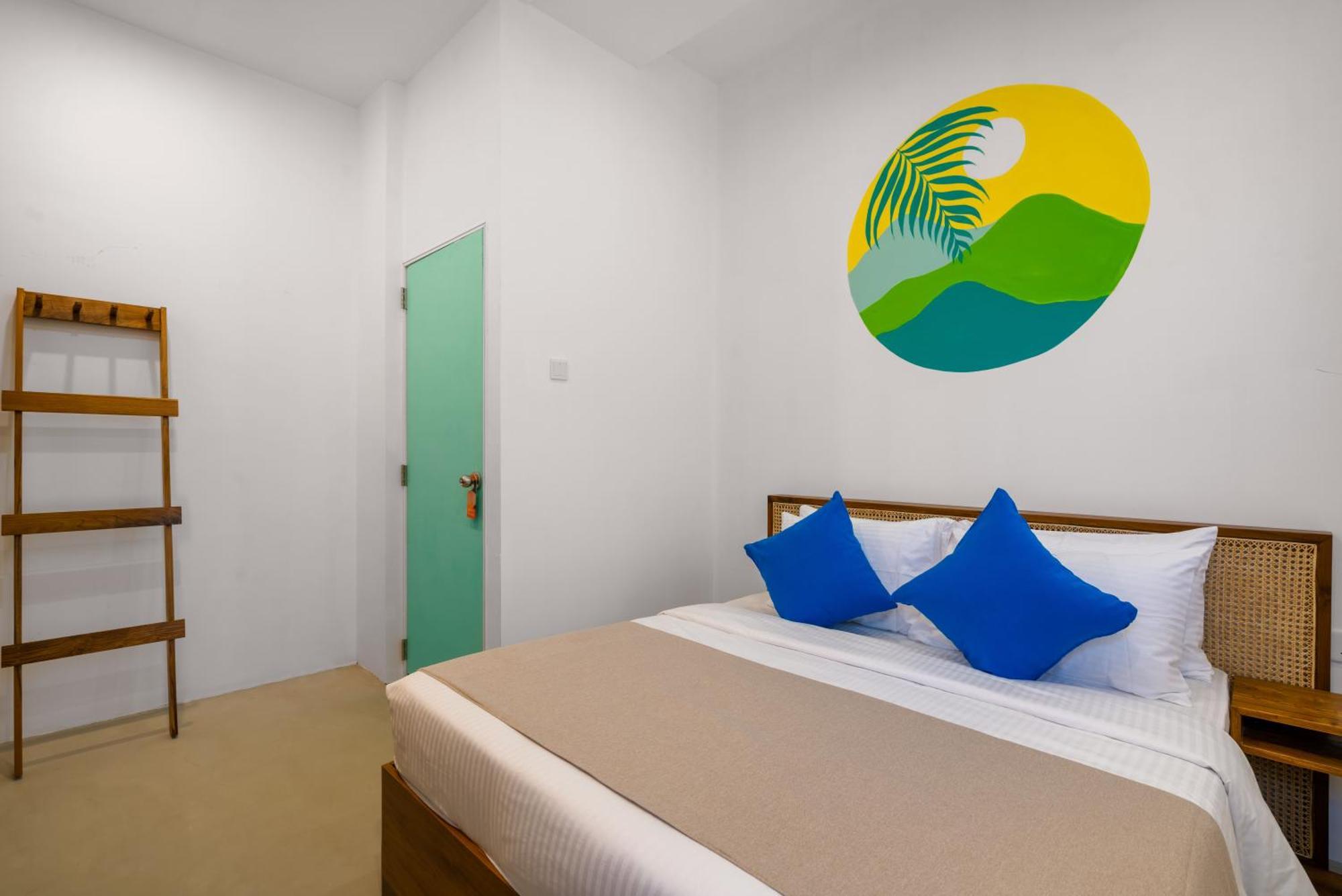 Outpost Weligama Beachfront Номер фото